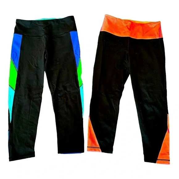 Victoria’s Secret VSX Sport Knockout Capri Leggings Bundle Size Small - Picture 1 of 4